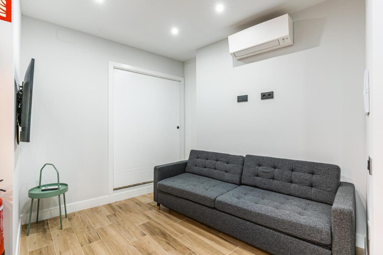 Vr Latina Apartments Madri Exterior foto