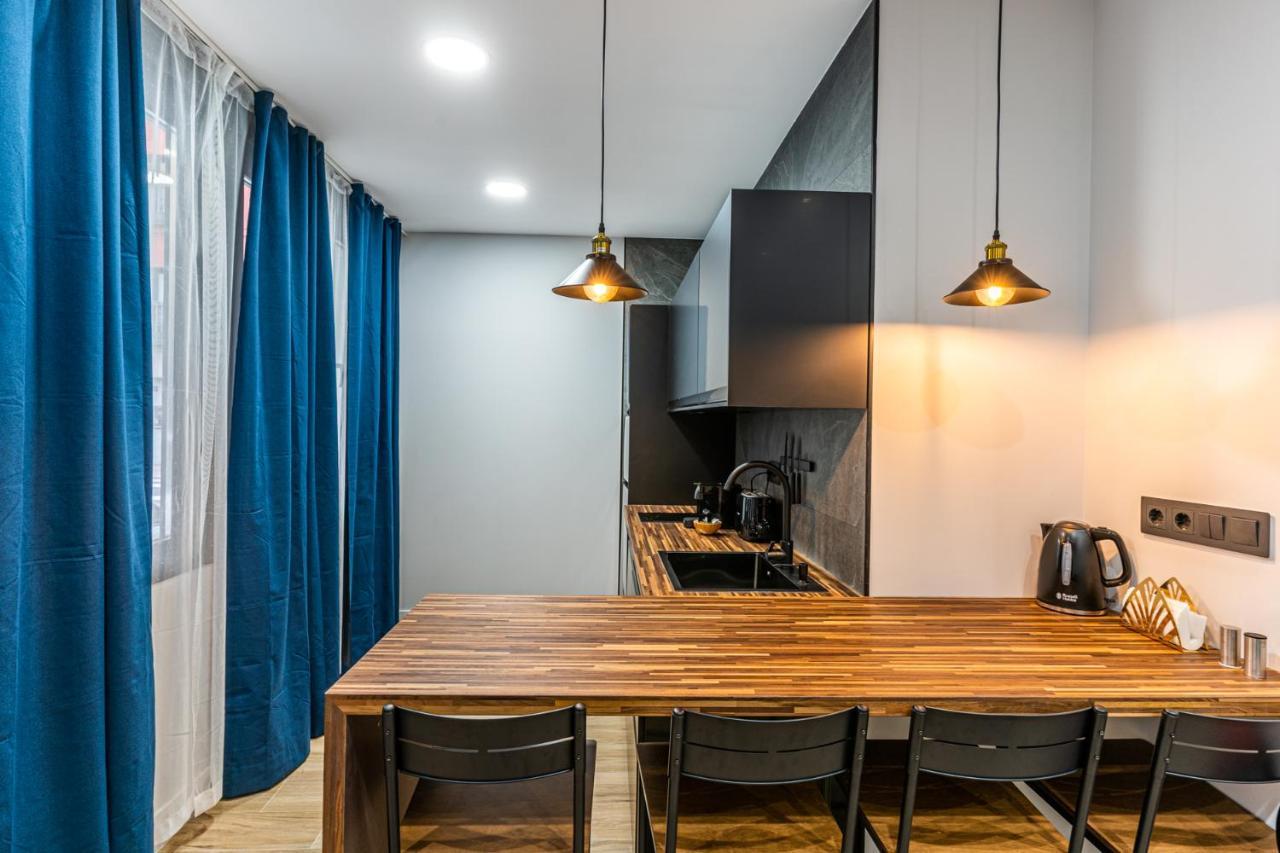 Vr Latina Apartments Madri Exterior foto